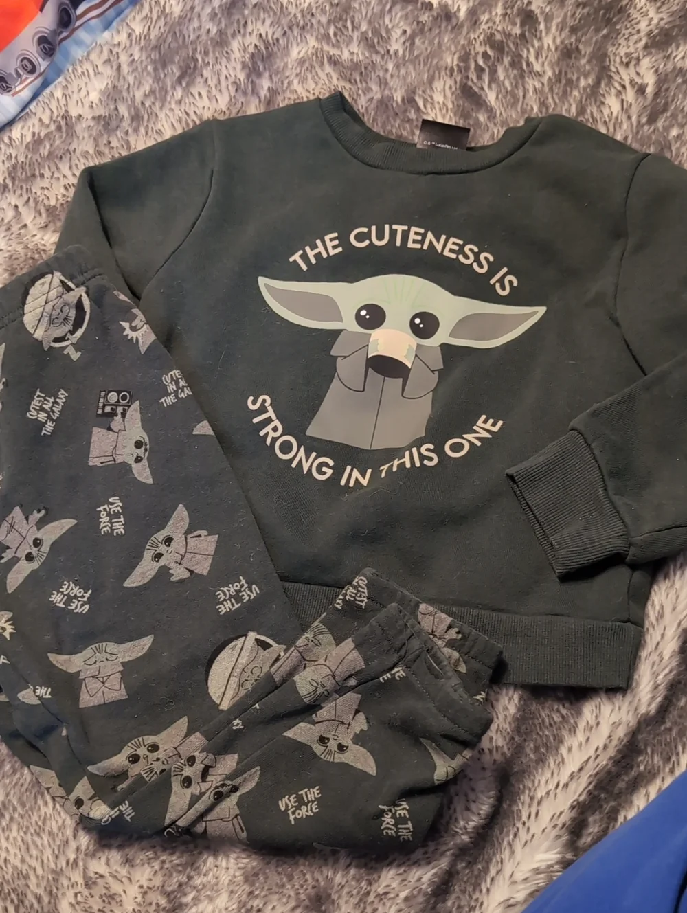 Baby Yoda Sweatpants Outfit